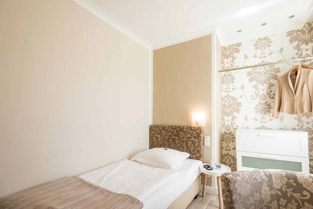Hotel Ahrbella Bad Neuenahr-Ahrweiler Room photo